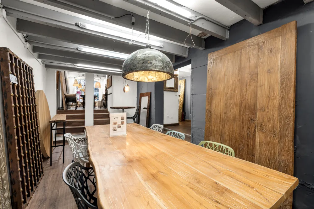 Elegante winkelruimte op een toplocatie in de oude binnenstad van Palma-11