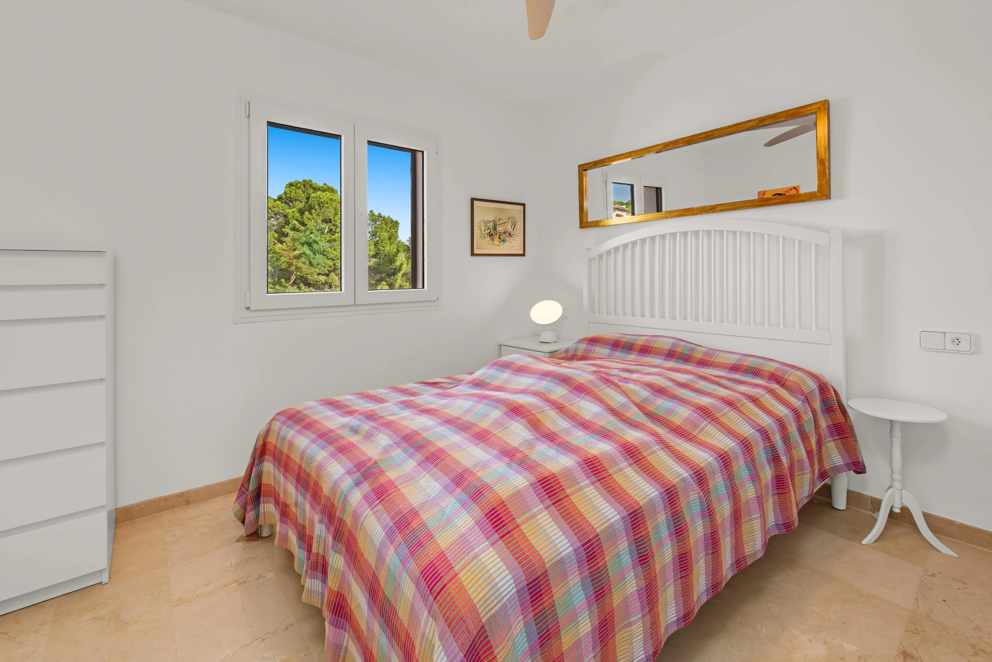 Apartament assolellat amb vista al mar i terrassa privada en el terrat-14