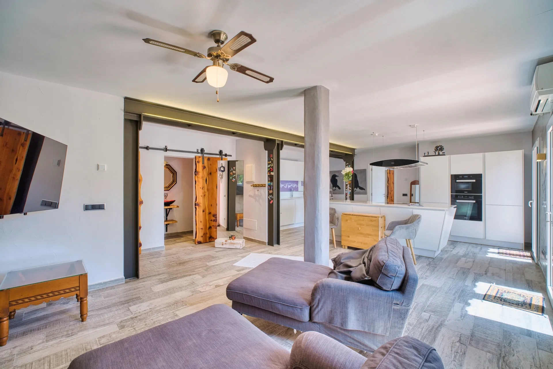 Modernisiertes Apartment in erster Meereslinie mit direktem Meerzugang-10
