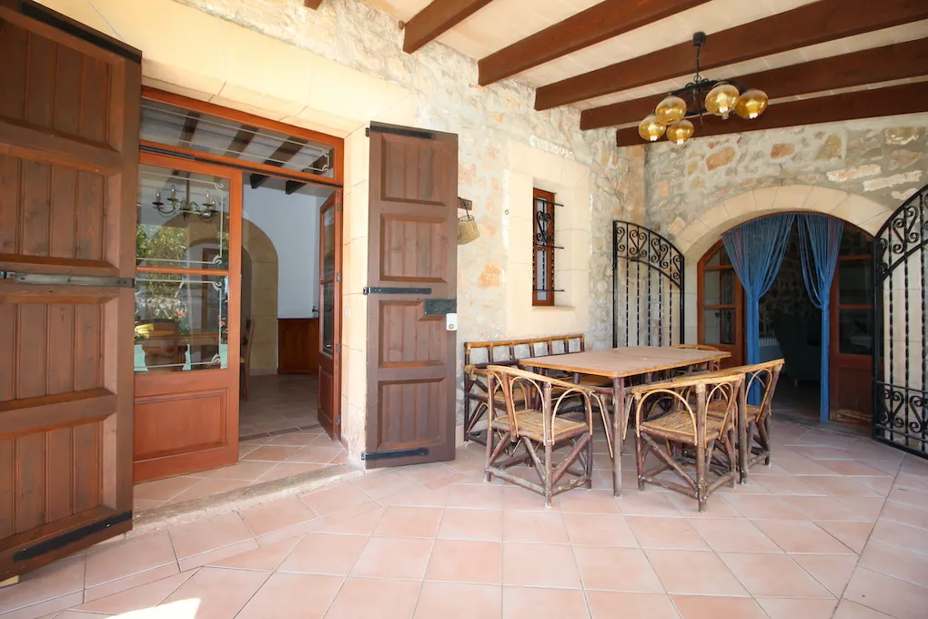 Auténtica finca entre Arta y San Lorenzo-3