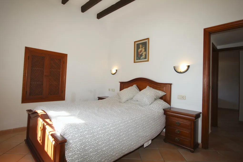 Auténtica finca entre Arta y San Lorenzo-7