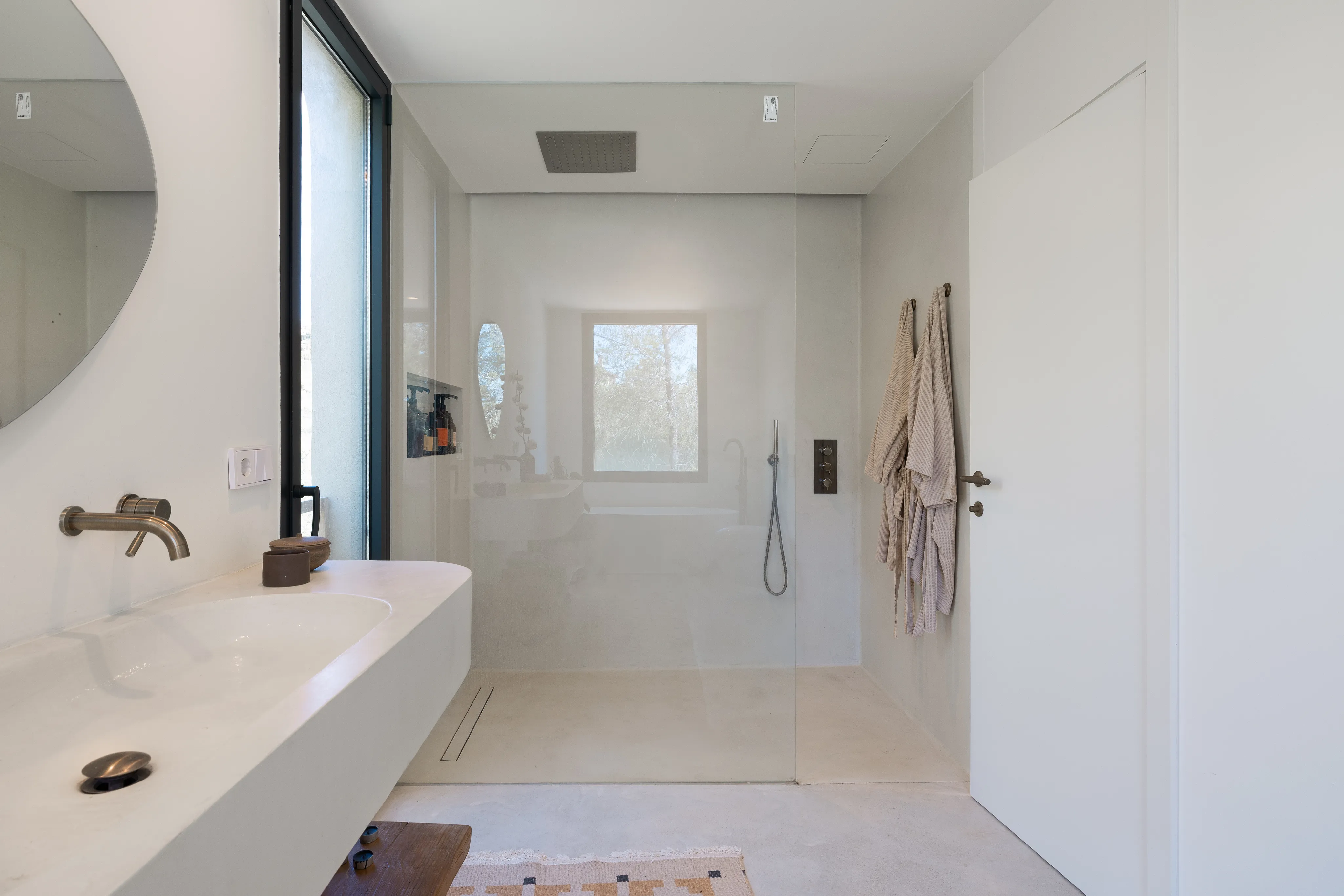 Retro-moderne villa met uitzicht in Sa Coma-21