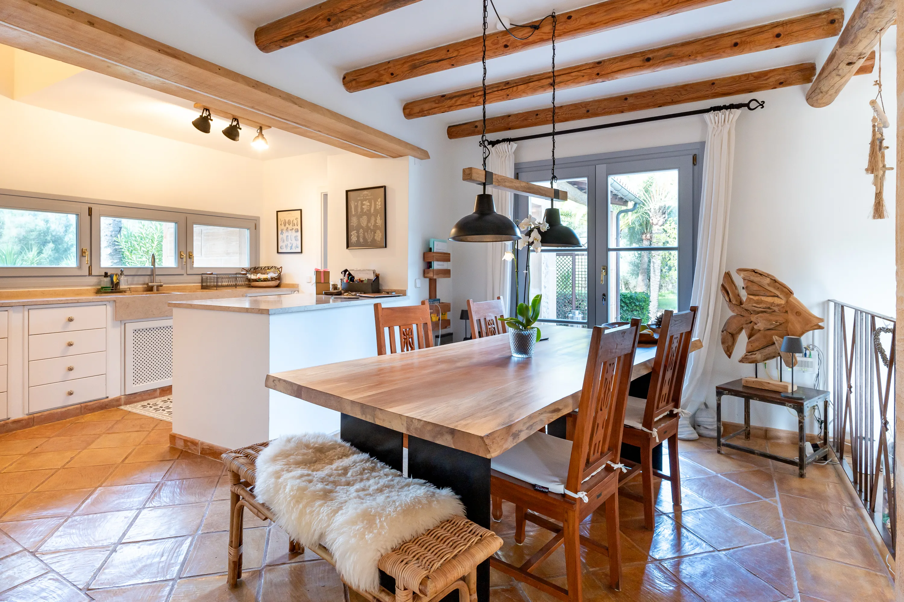 Encantadora y cuidada finca con licencia ETV y vistas panorámicas en Moscari-10