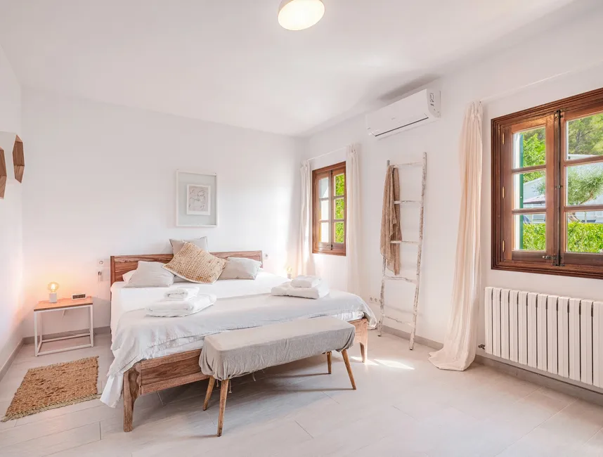 Mediterrane villa met fantastisch uitzicht op de haven-9