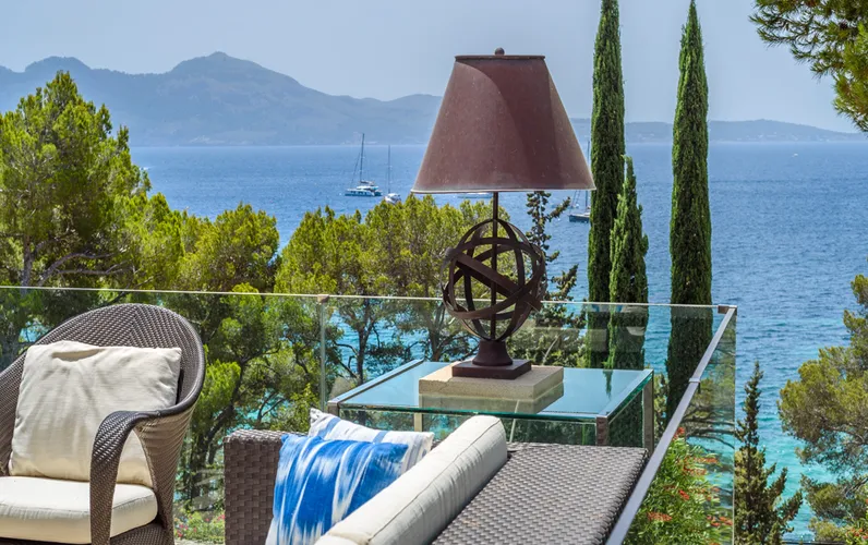 " VILLA ARMOR " Vermietung in Formentor