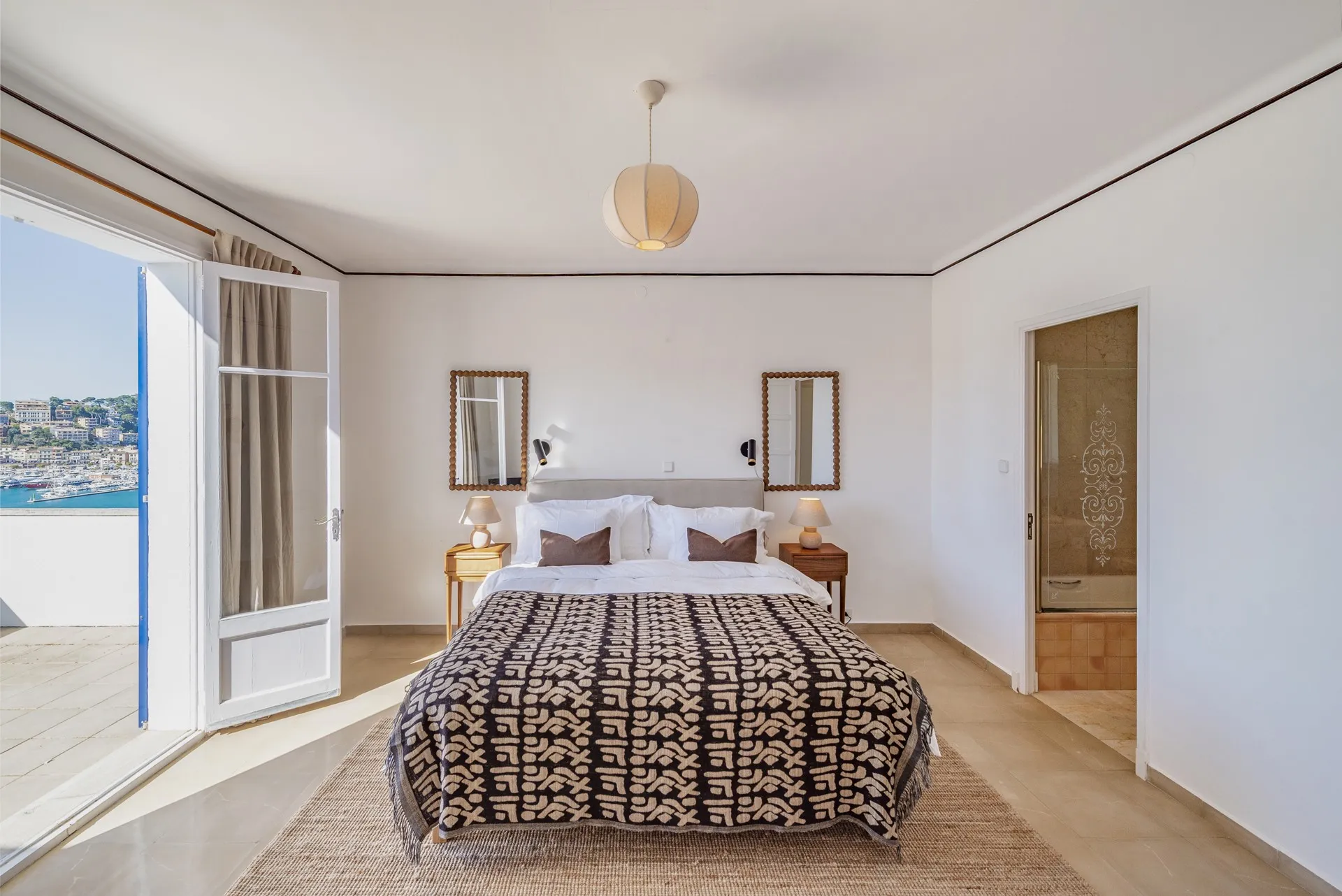 VILLA MED SPEKTAKULÄR HAVSUTSIKT I PUERTO DE SÓLLER-15