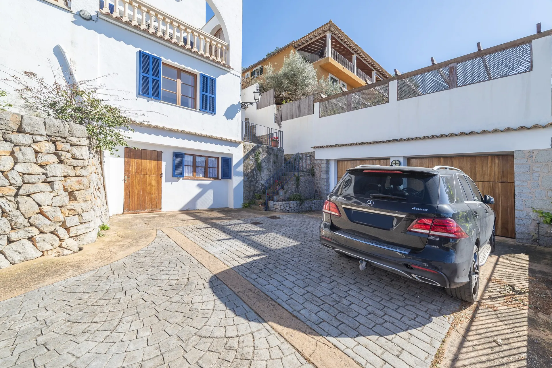 VILLA MED SPEKTAKULÄR HAVSUTSIKT I PUERTO DE SÓLLER-27