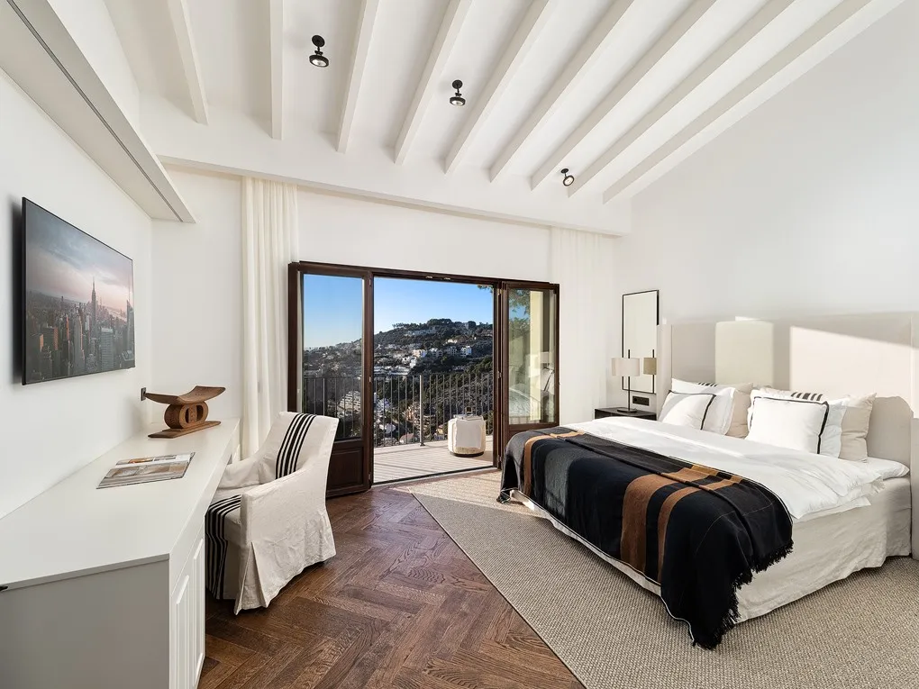 Fantastic villa in Port Andratx - Scandinavian style meets Mediterranean flair-14