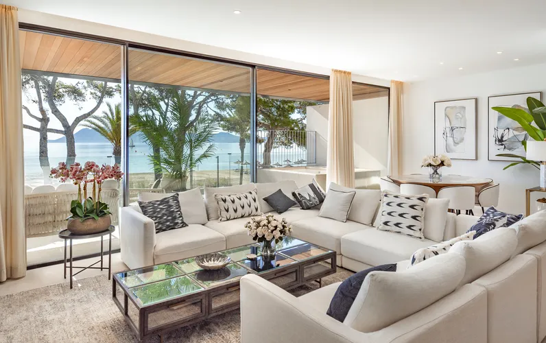 Spectaculaire appartement de luxe en première ligne de mer, construction neuve - Puerto Pollensa