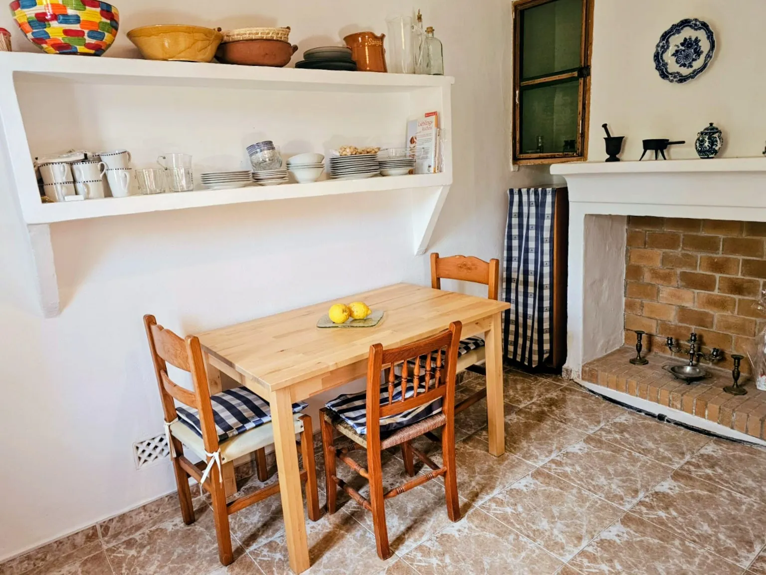 Duża kamienica z ogrodem i kuchnią na świeżym powietrzu w Consell-6