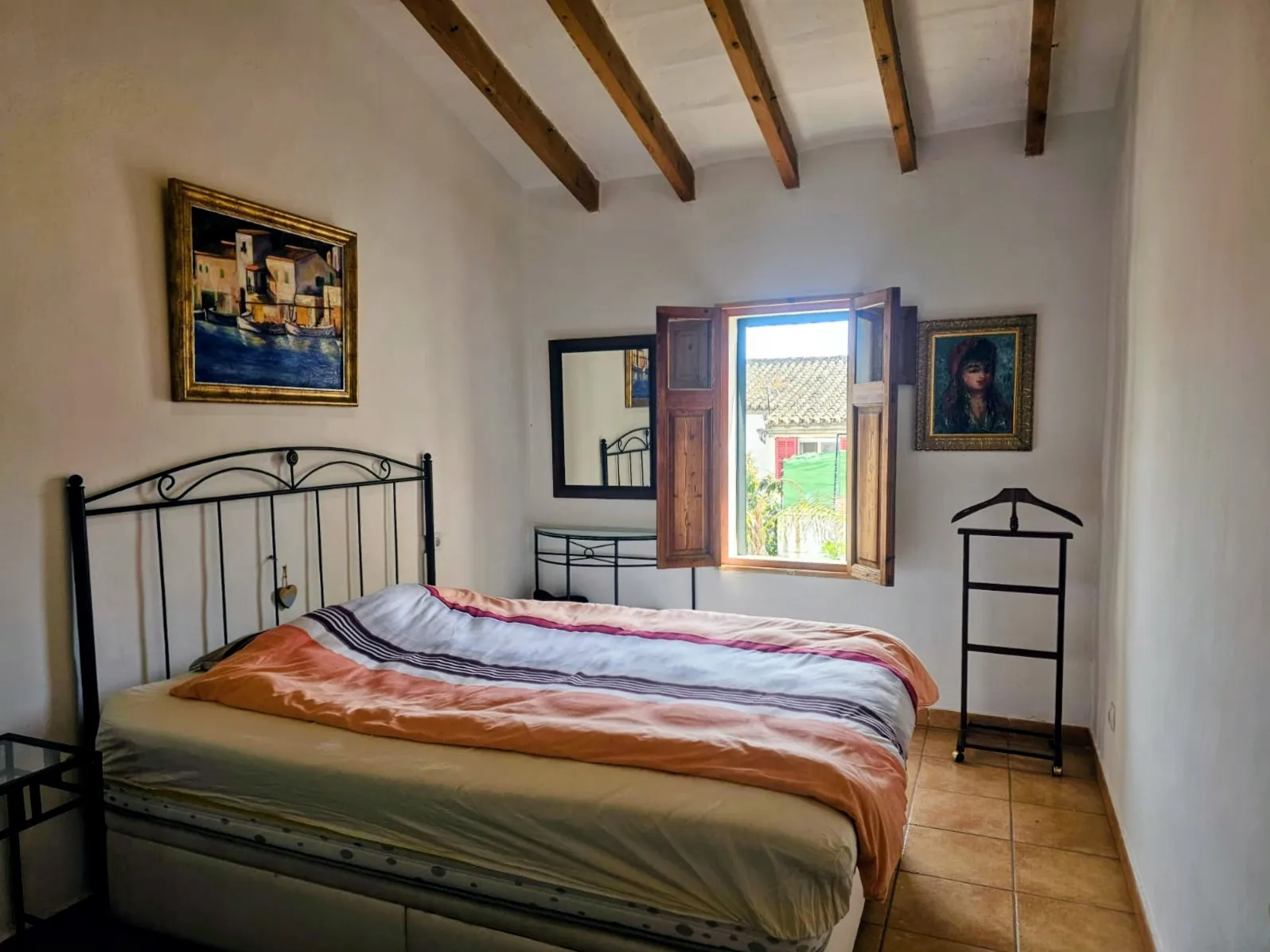 Duża kamienica z ogrodem i kuchnią na świeżym powietrzu w Consell-11