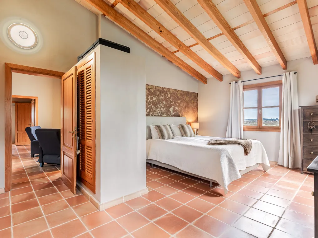 Fantastic property with ETV license near Petra-9