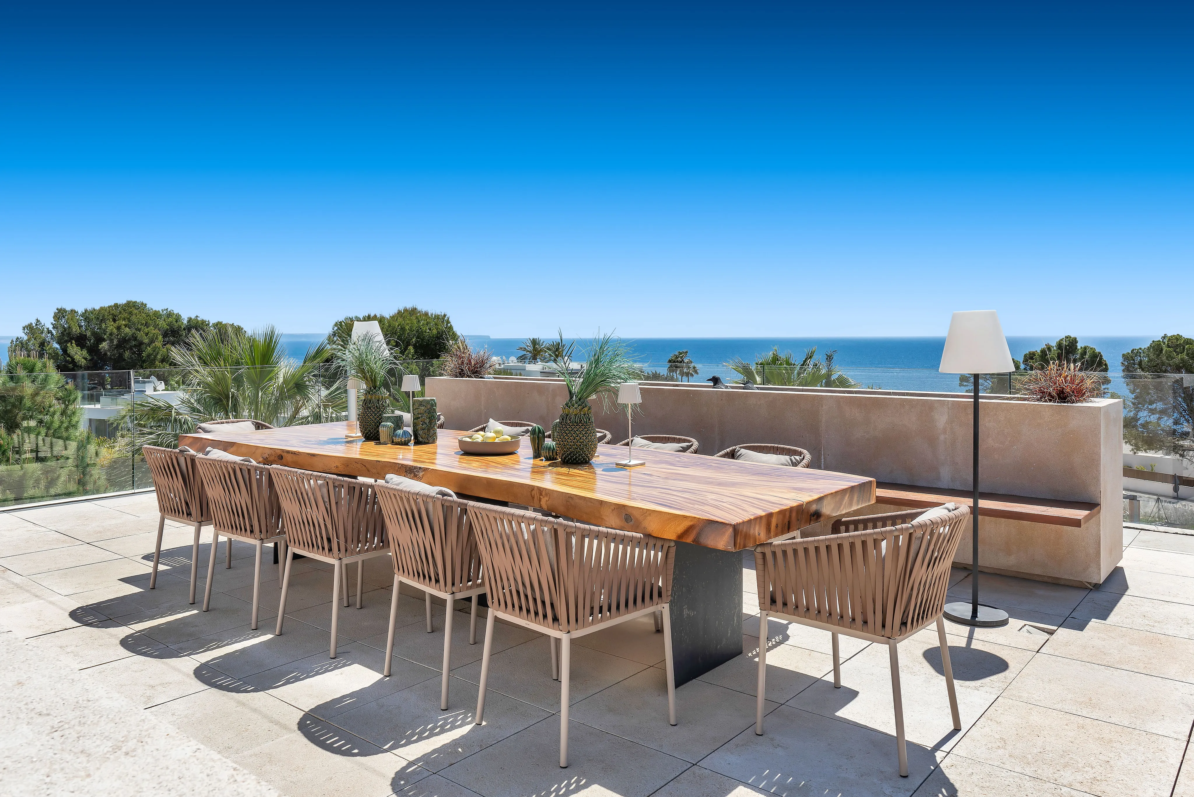 Villa moderna con fantastica vista sul mare in una posizione privilegiata-23