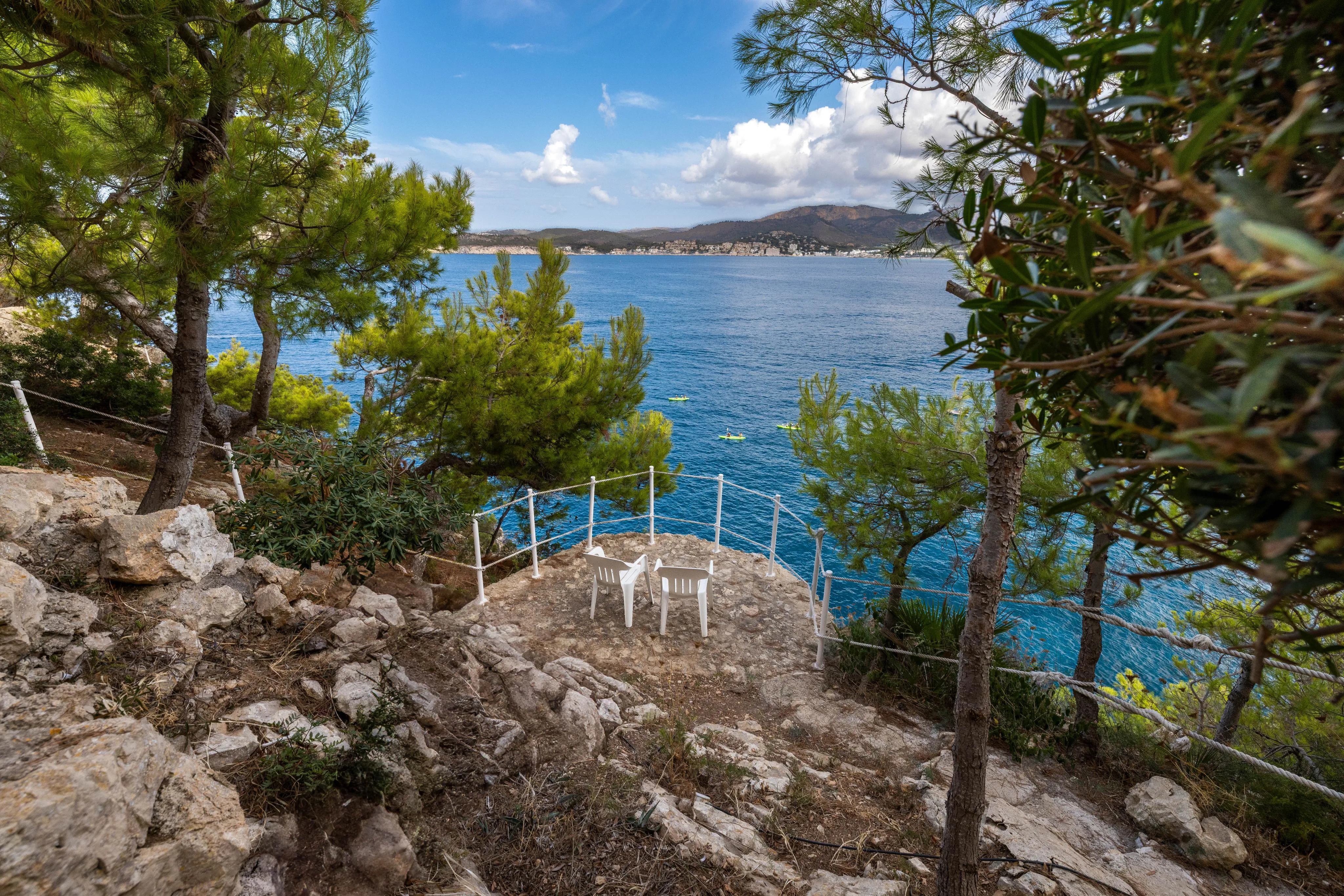 Villa in first sea line with impressive views-25