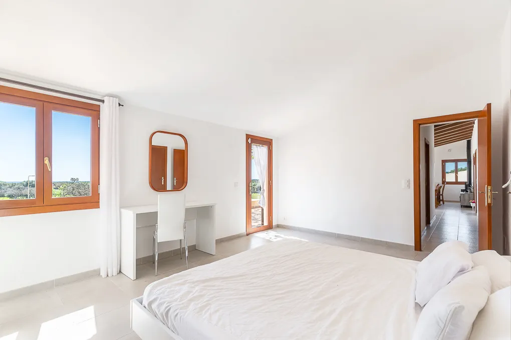 Finca con licencia de alquiler y vista al mar-9