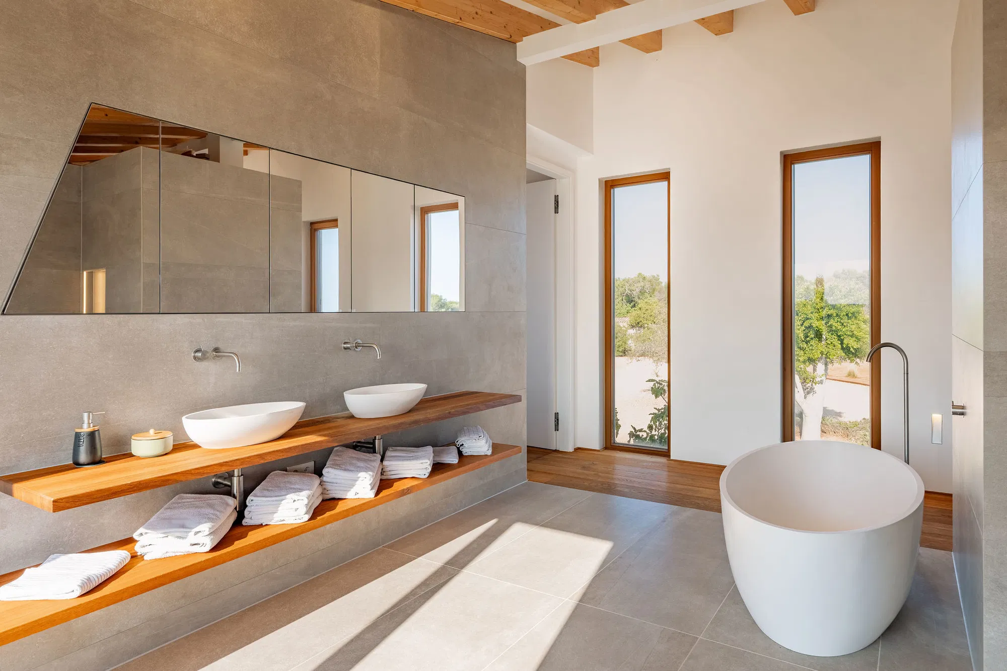 Spacious, Modern Finca Near Santanyí-13