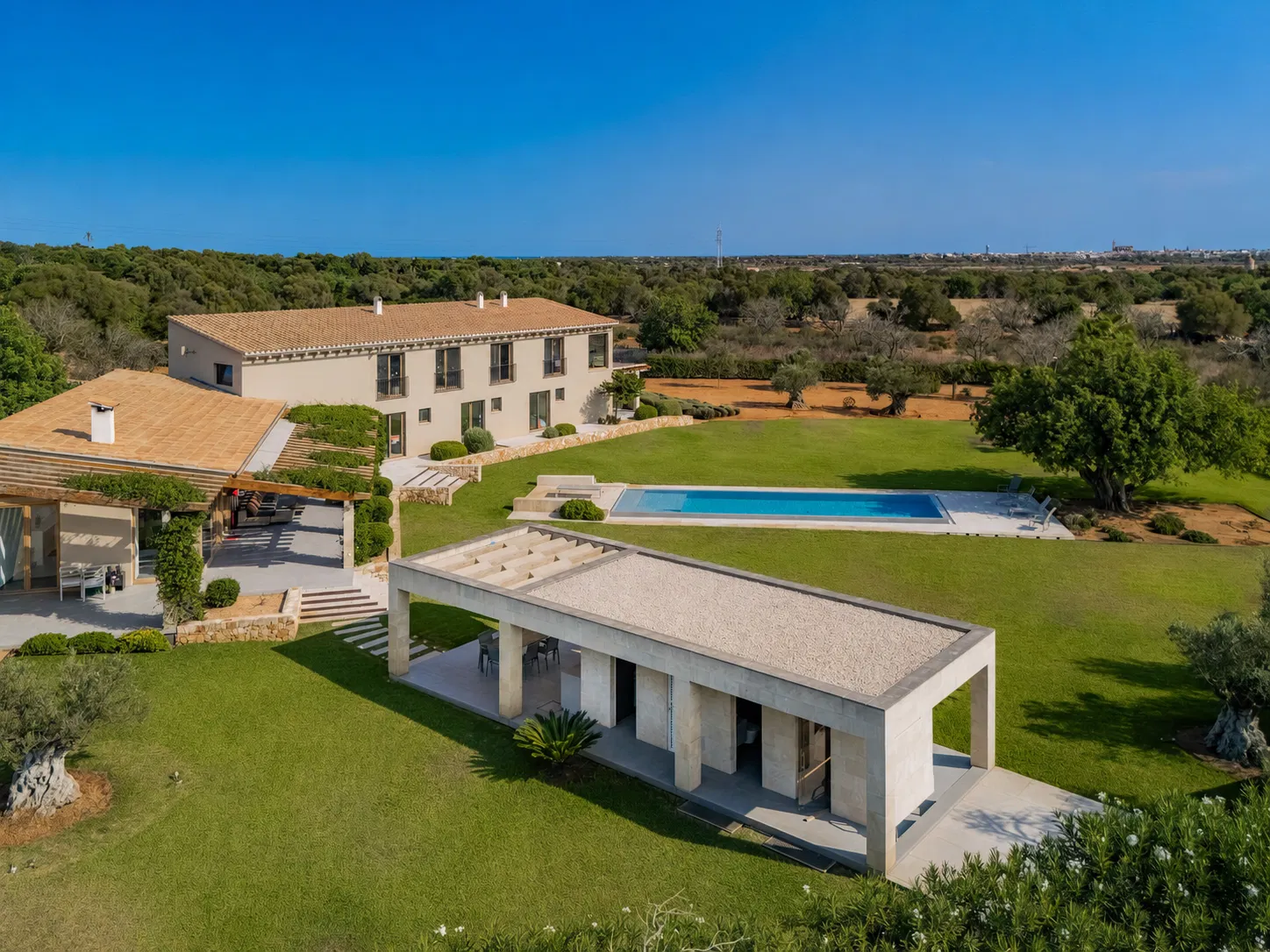 Spacious, Modern Finca Near Santanyí-3