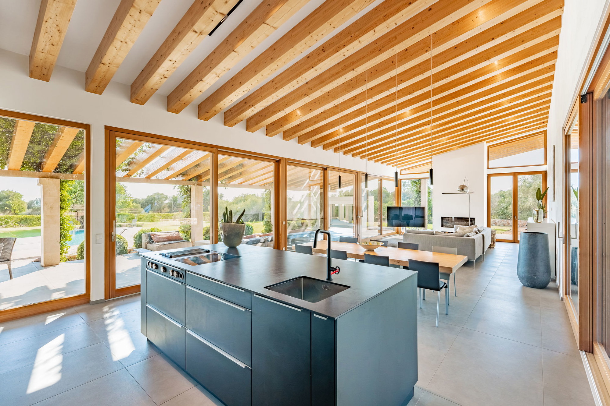 Spacious, Modern Finca Near Santanyí-9