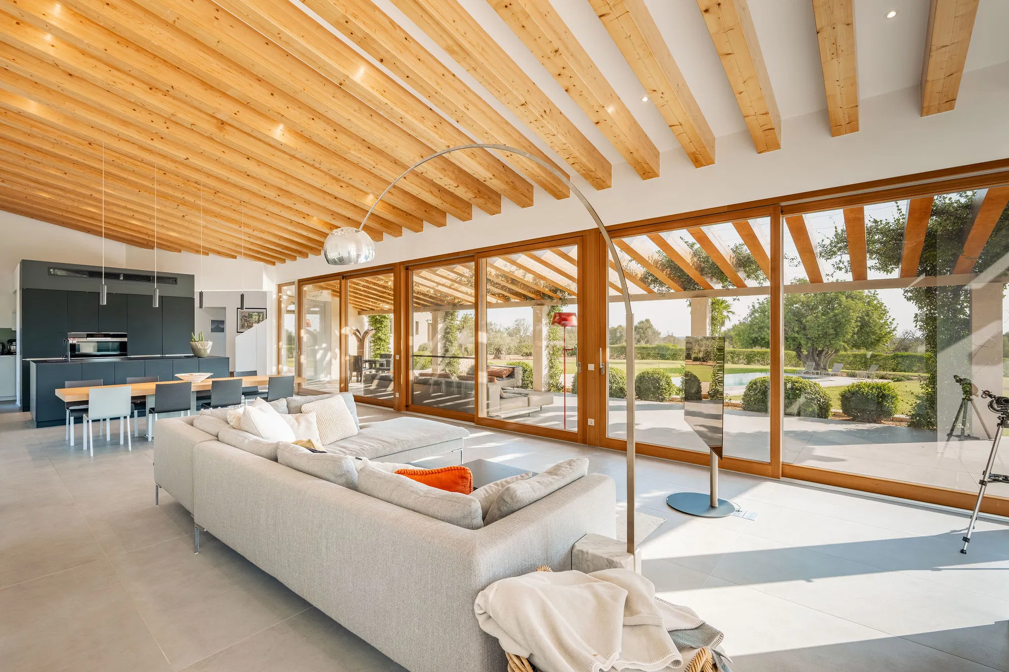 Spacious, Modern Finca Near Santanyí-12