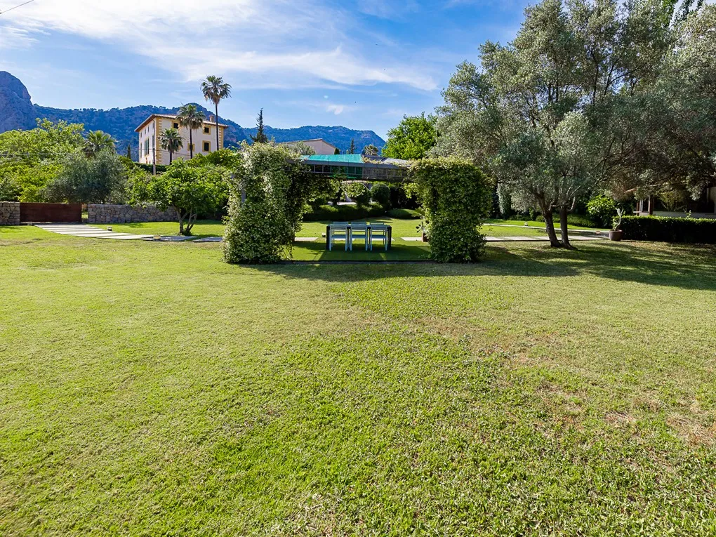 Maison moderne avec vue imprenable à Bunyola-17