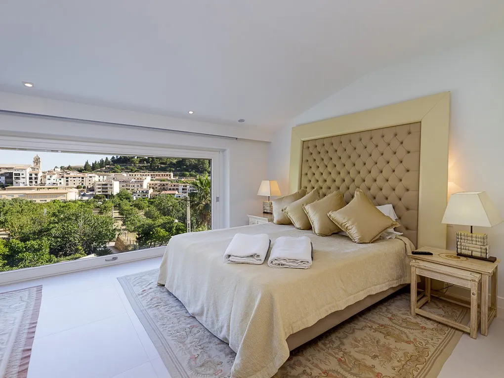 Maison moderne avec vue imprenable à Bunyola-14