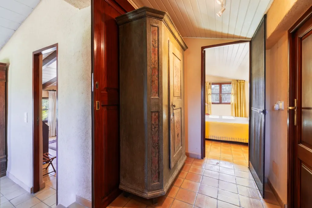 Finca mitt i ett vackert landskap nära Artá-8