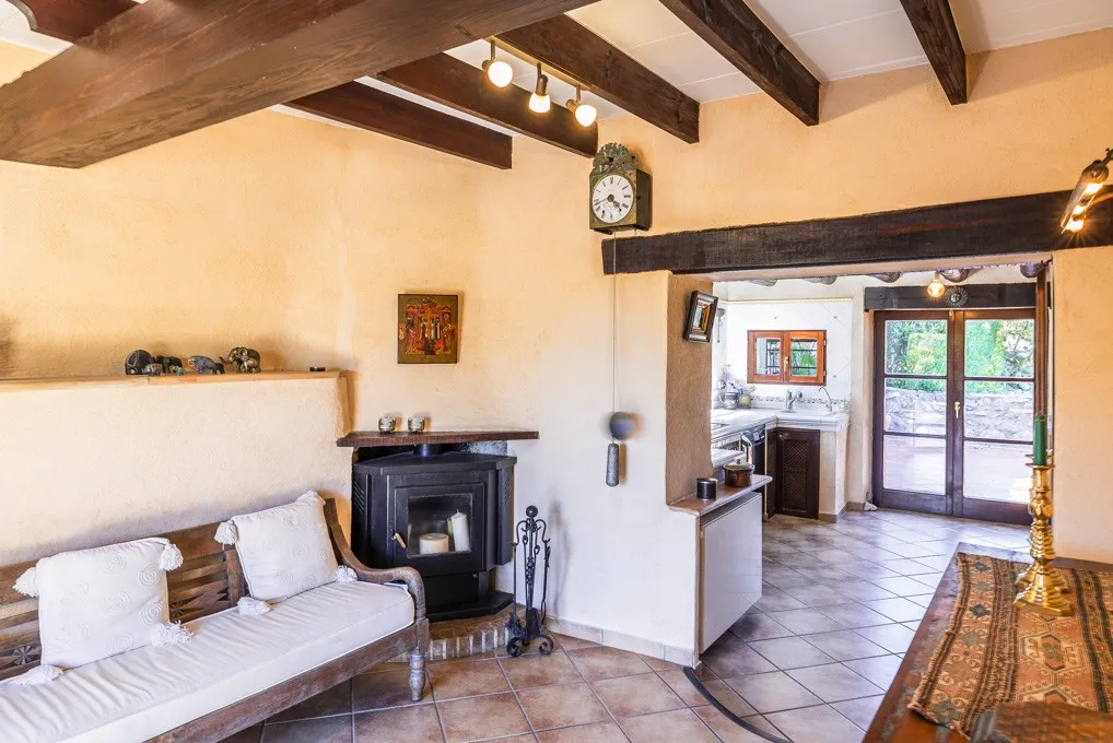 Finca pośrodku pięknego krajobrazu w pobliżu Artá-6