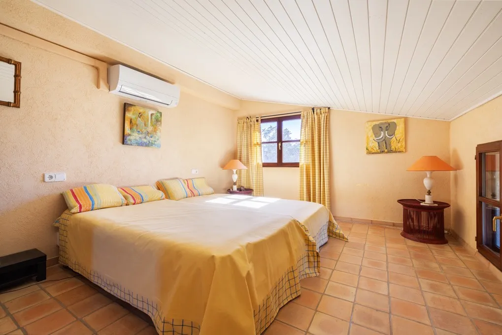 Finca pośrodku pięknego krajobrazu w pobliżu Artá-9