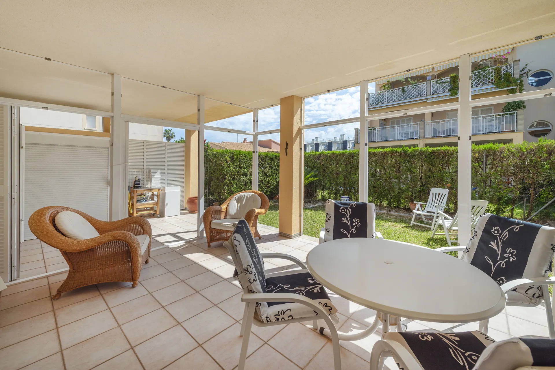 Mediterranean style ground floor apartment in Puerto Pollensa-3