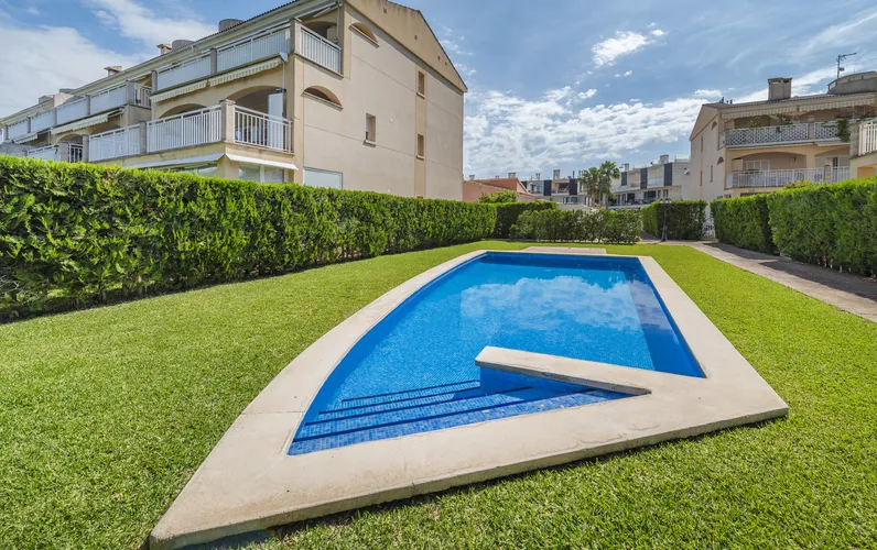 Medelhavslägenhet på bottenvåningen i Puerto Pollensa