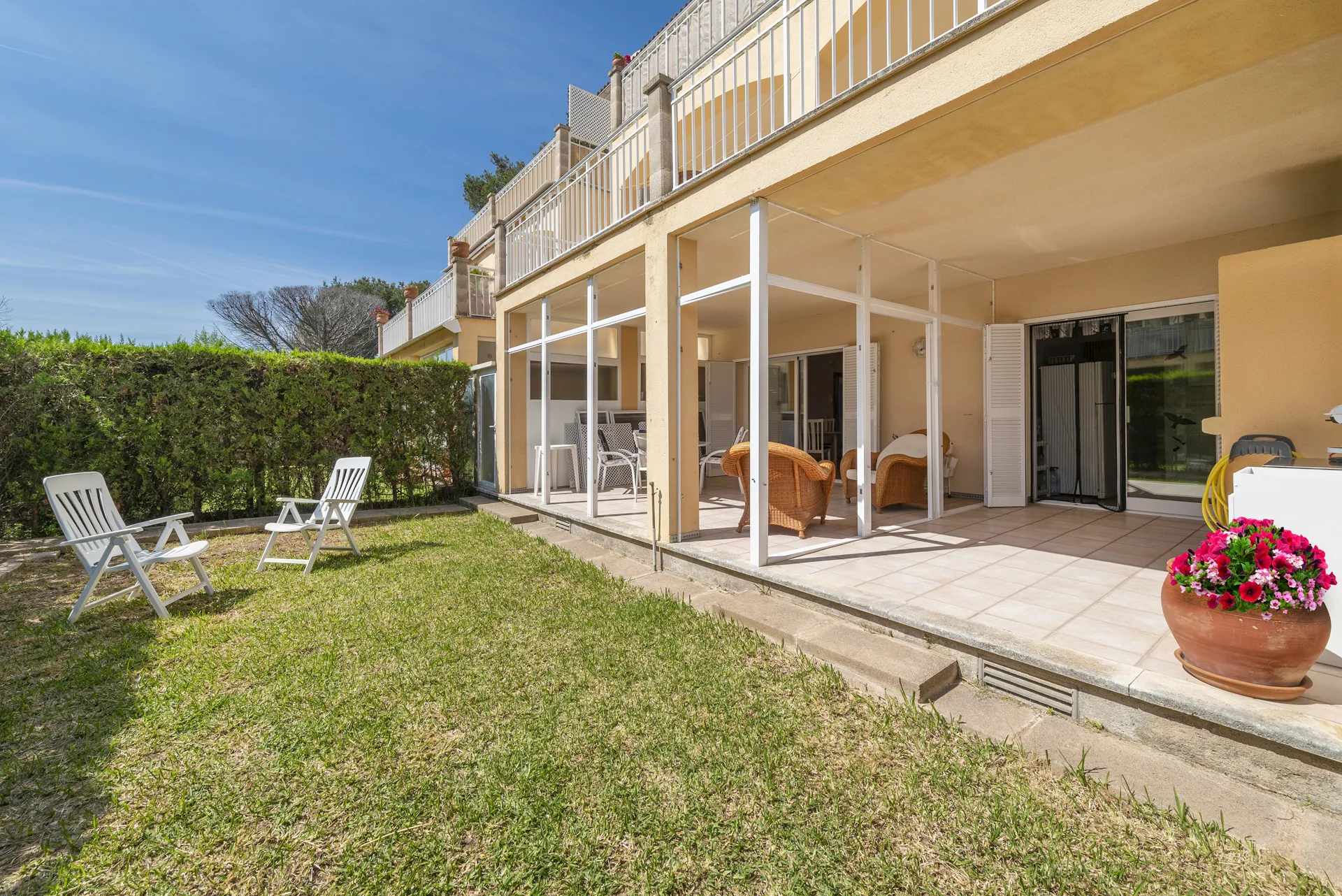 Mediterranean style ground floor apartment in Puerto Pollensa-11