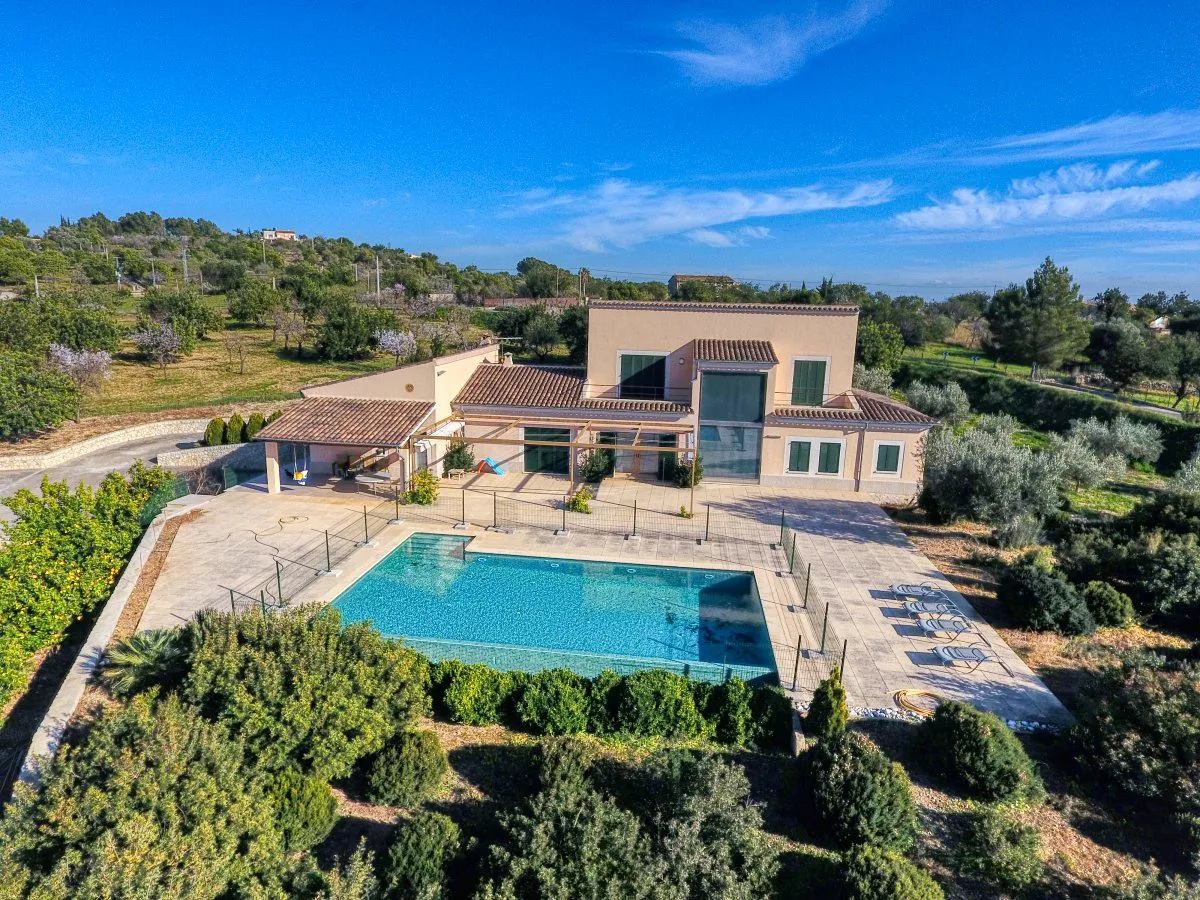 Excellent country estate with holiday rental license-2