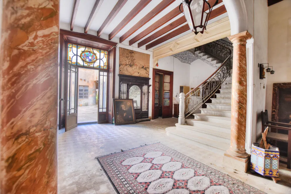 Manor house to be converted into an interior hotel in Manacor-1