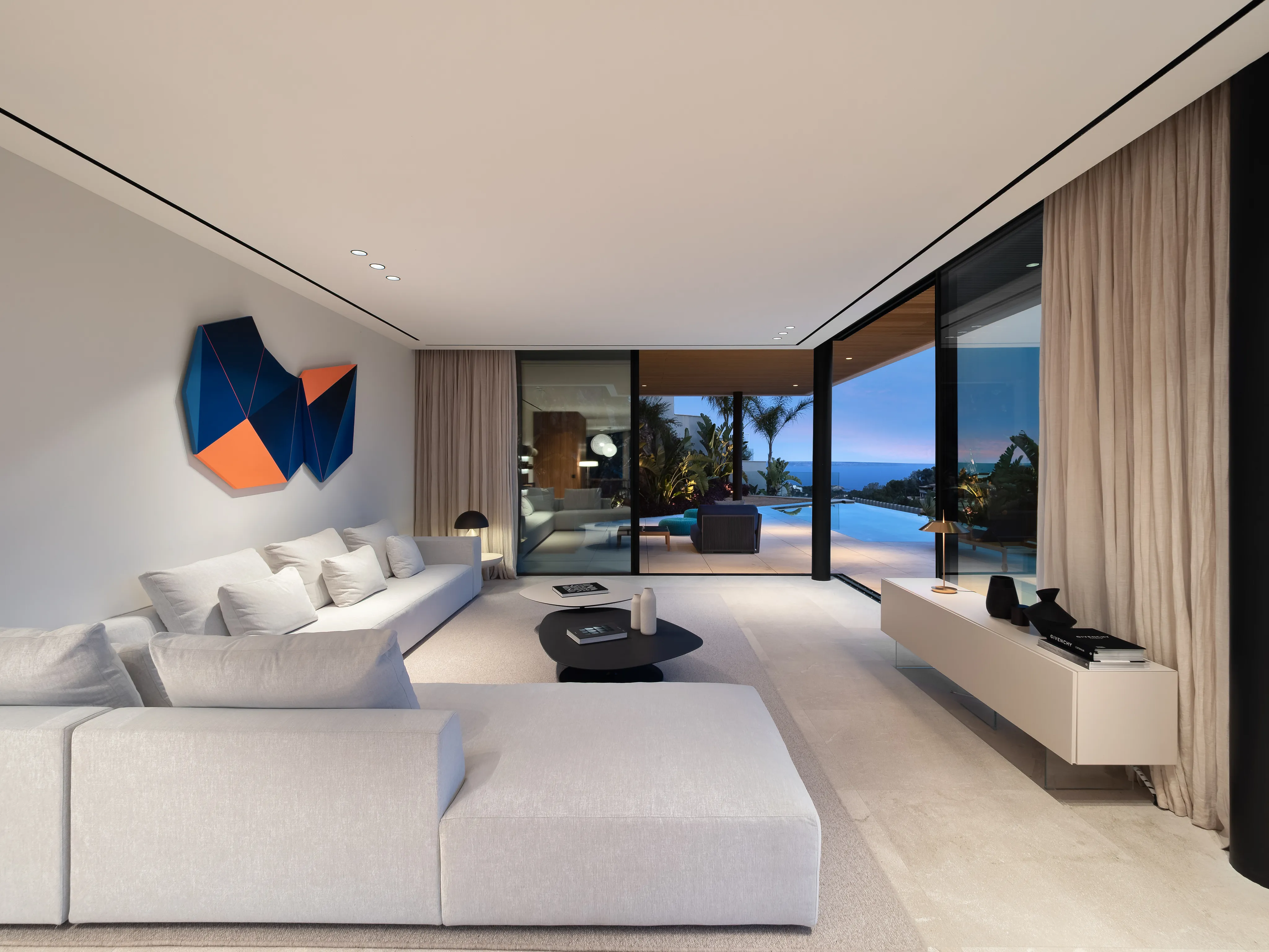 Wymarzona luksusowa willa ze spektakularnym widokiem na morze-4