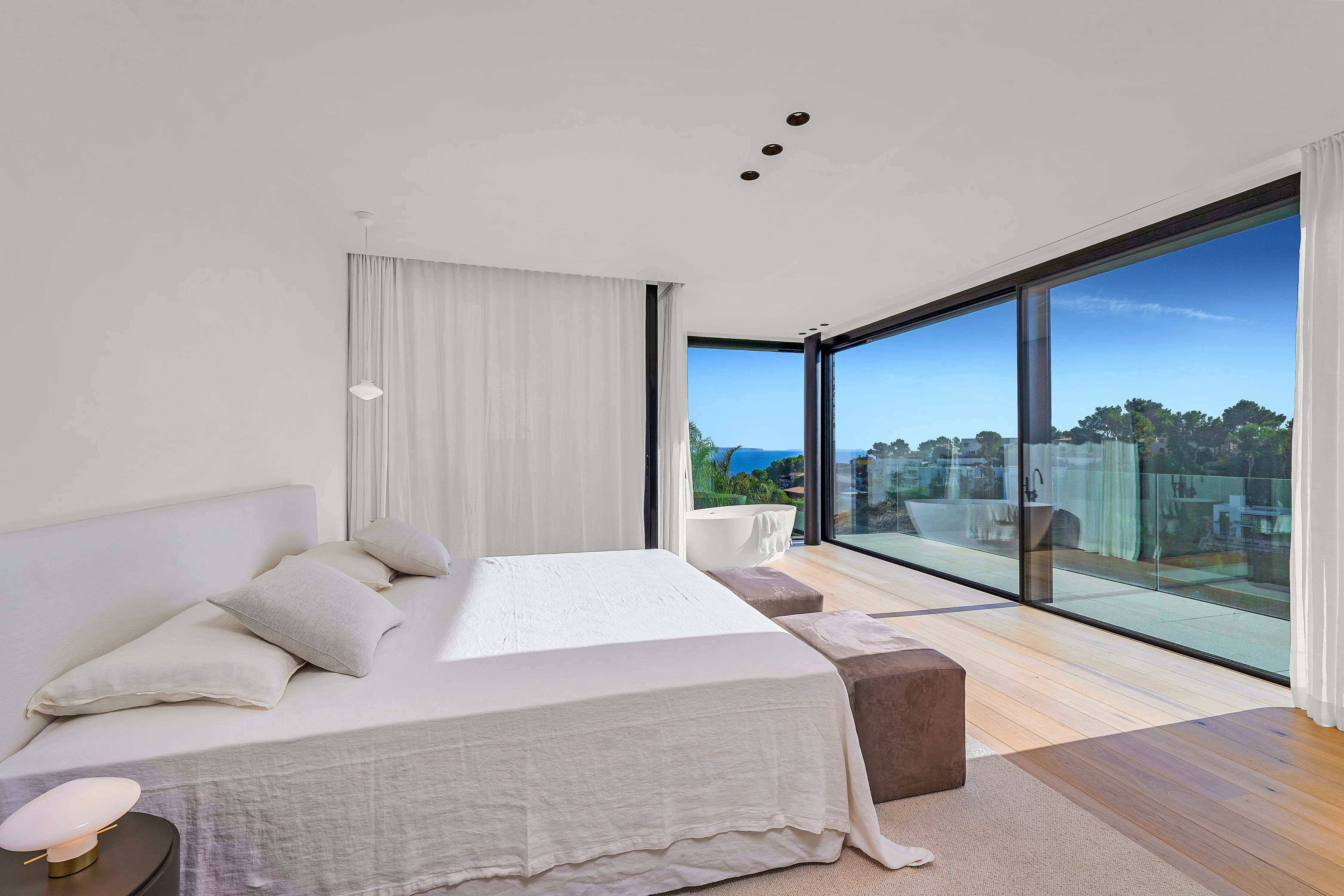 Wymarzona luksusowa willa ze spektakularnym widokiem na morze-11