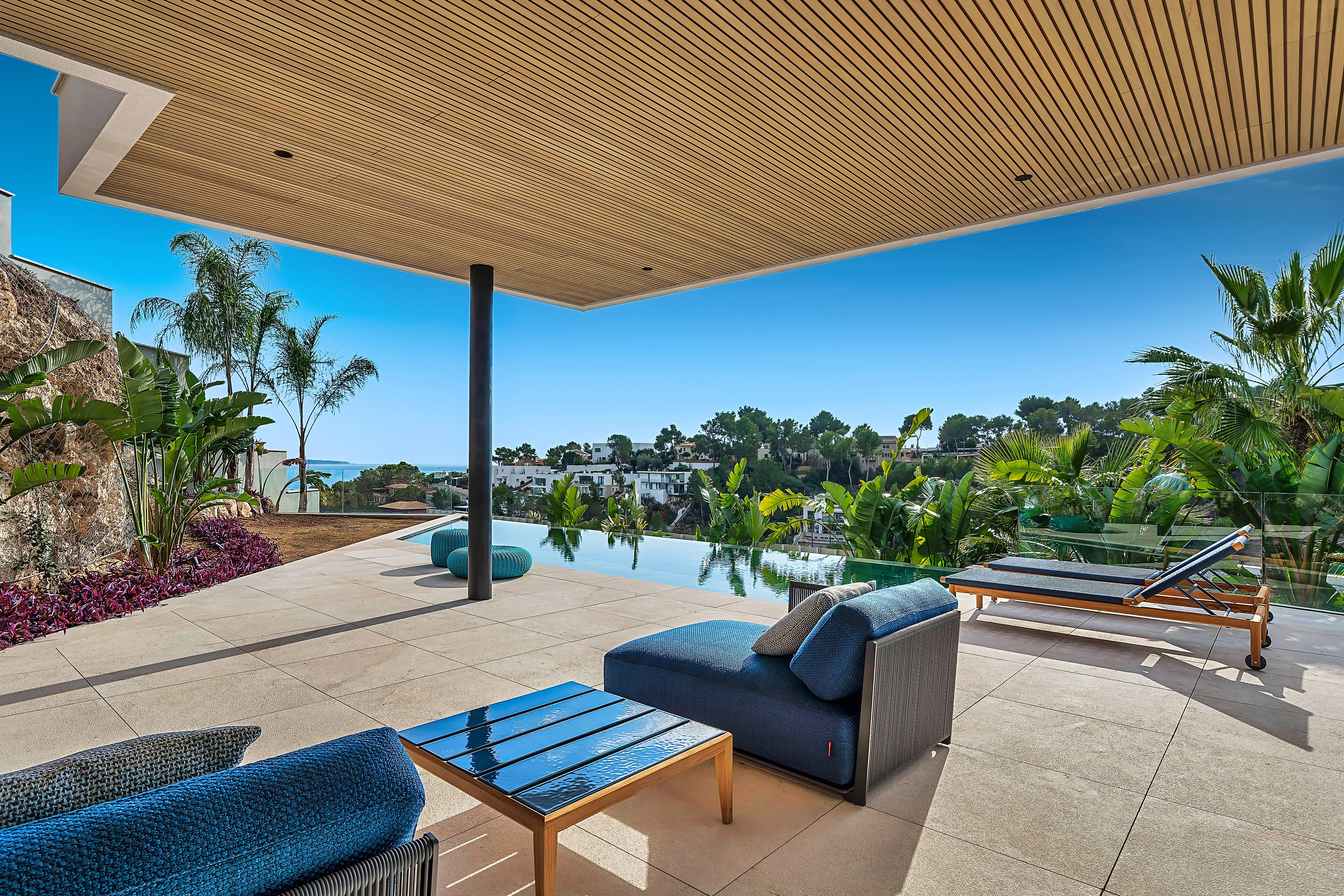 Wymarzona luksusowa willa ze spektakularnym widokiem na morze-6