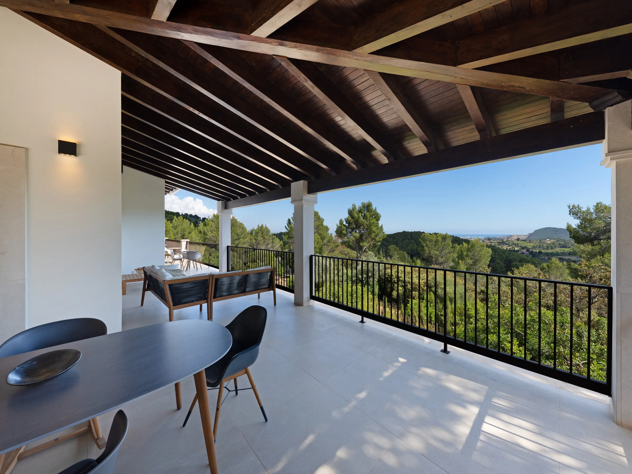 Beautiful country house with sea views in Establiments-3