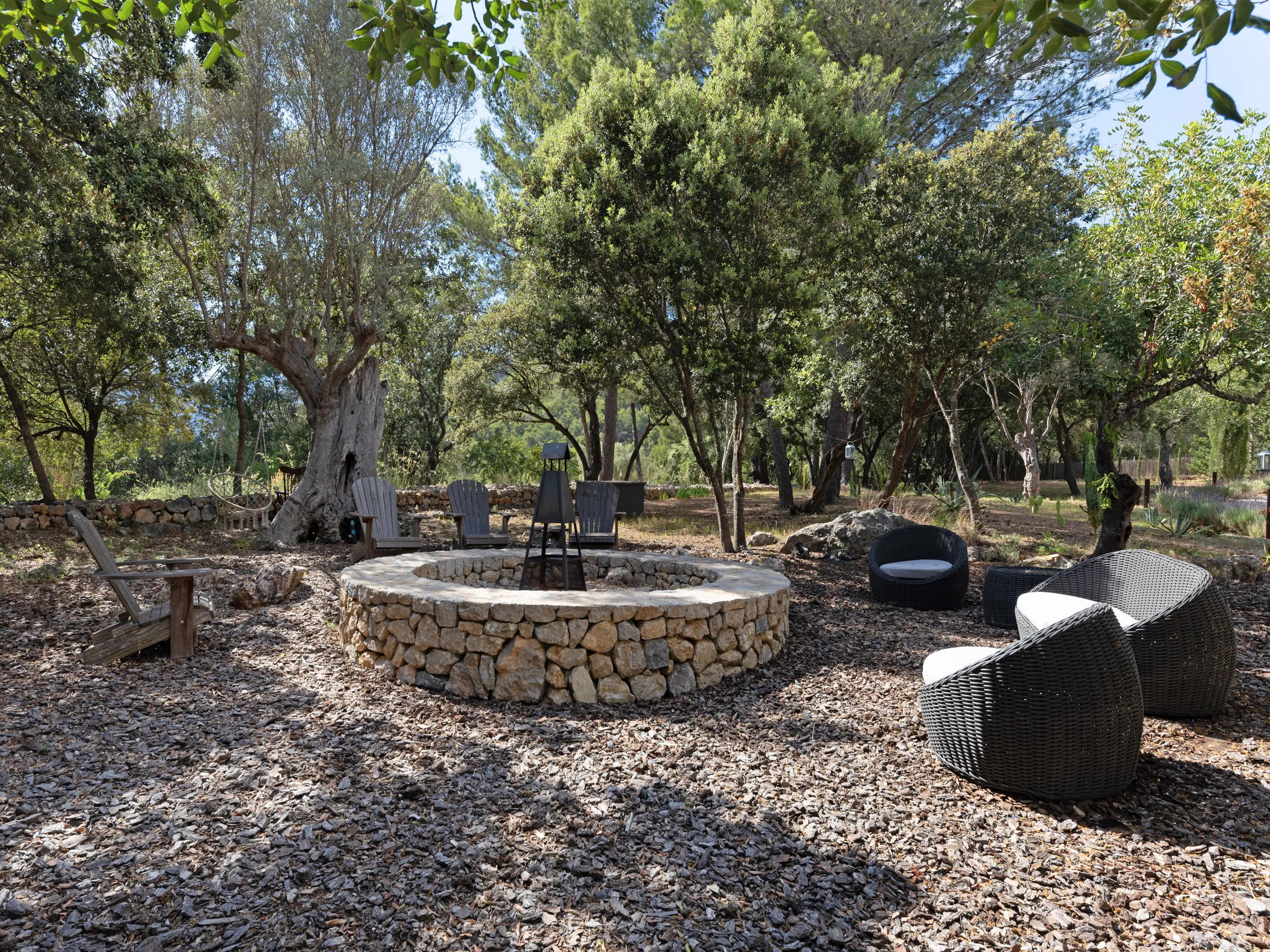 Beautiful country house with sea views in Establiments-18