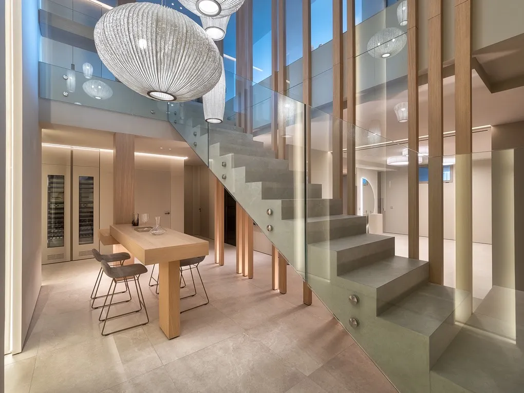 Unique newly-built Frontline Premium Villa with direct sea access-14