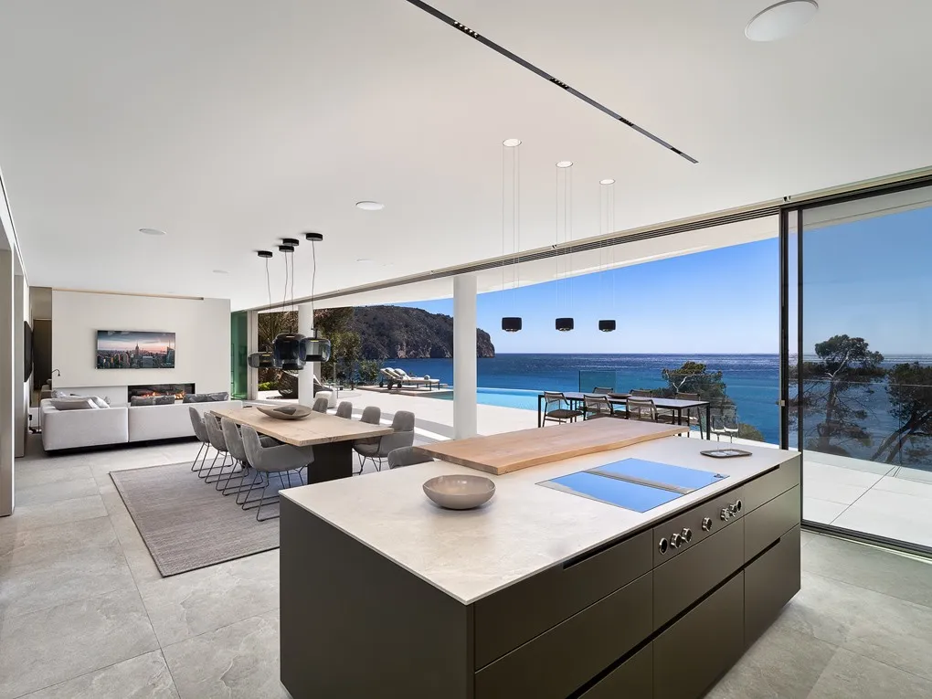 Unique newly-built Frontline Premium Villa with direct sea access-6