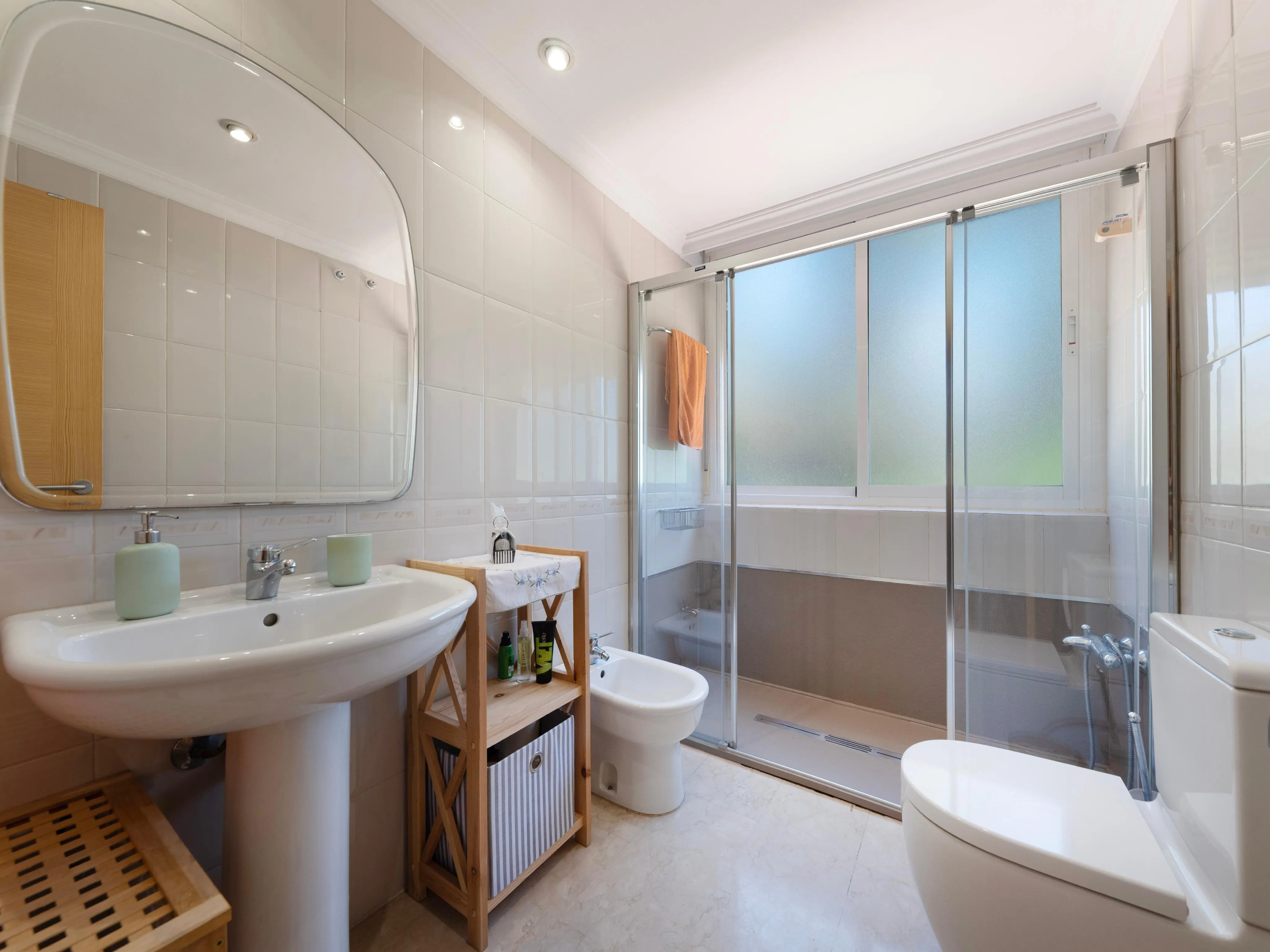 Rijtjeshuis op een exclusieve locatie-11