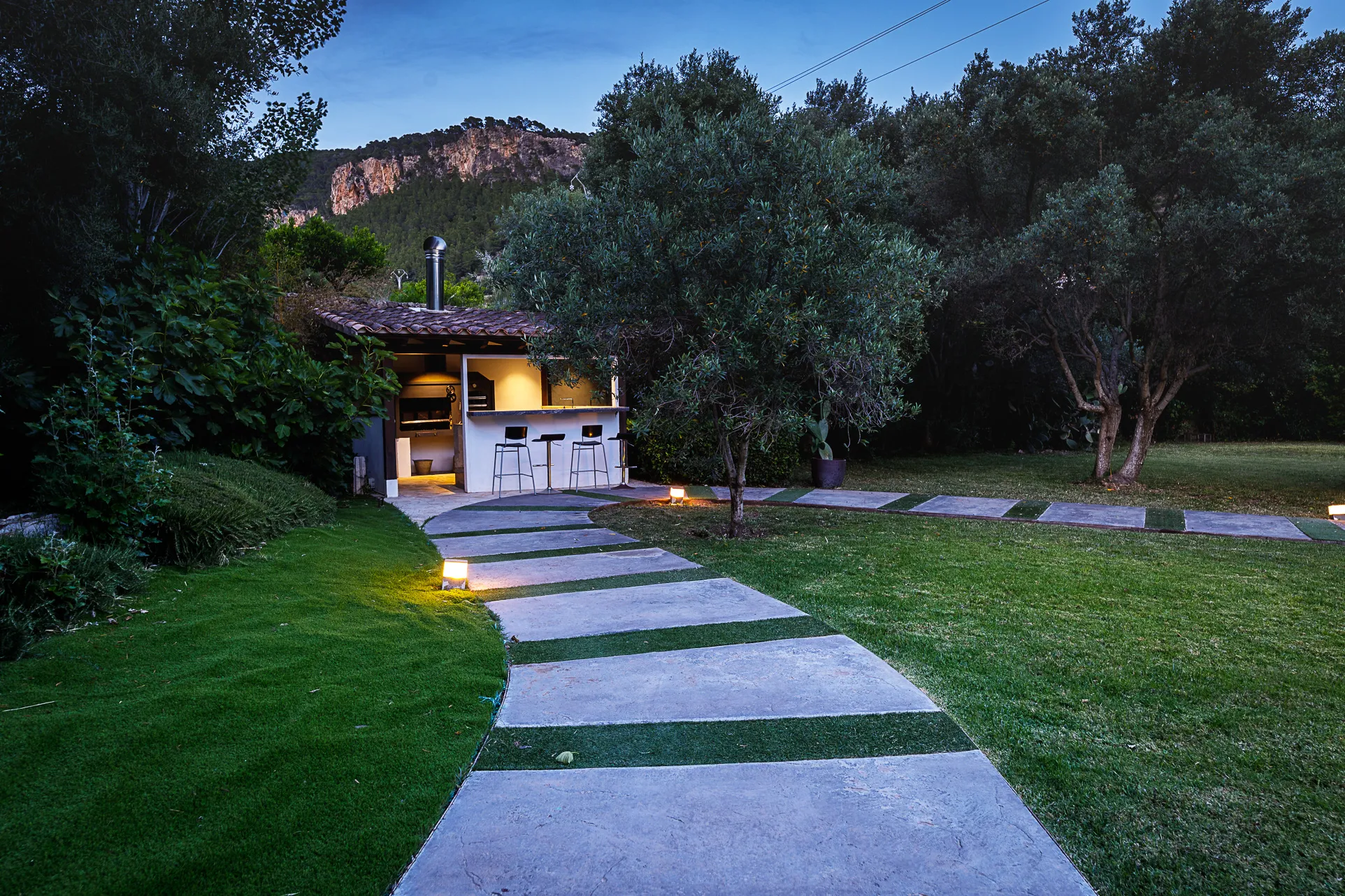 Villa with stunning views and a pool in Bunyola-12