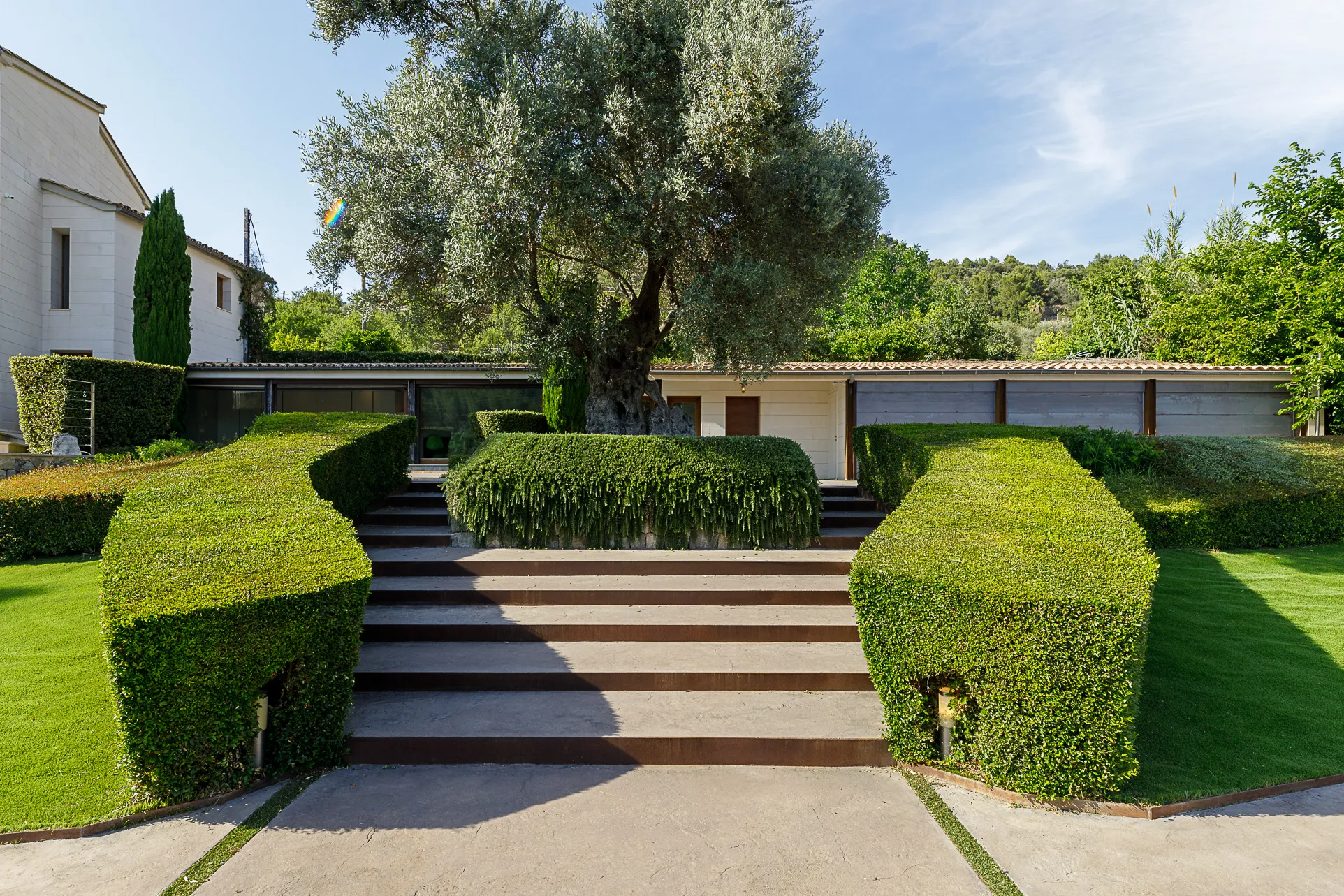 Extravagant villa with stunning views in Bunyola-14