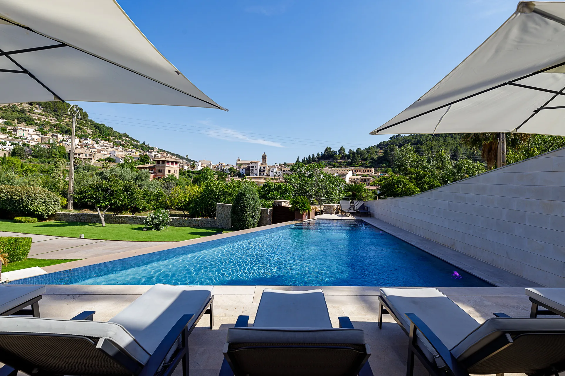 Extravagant vila amb magnífiques vistes a Bunyola-22