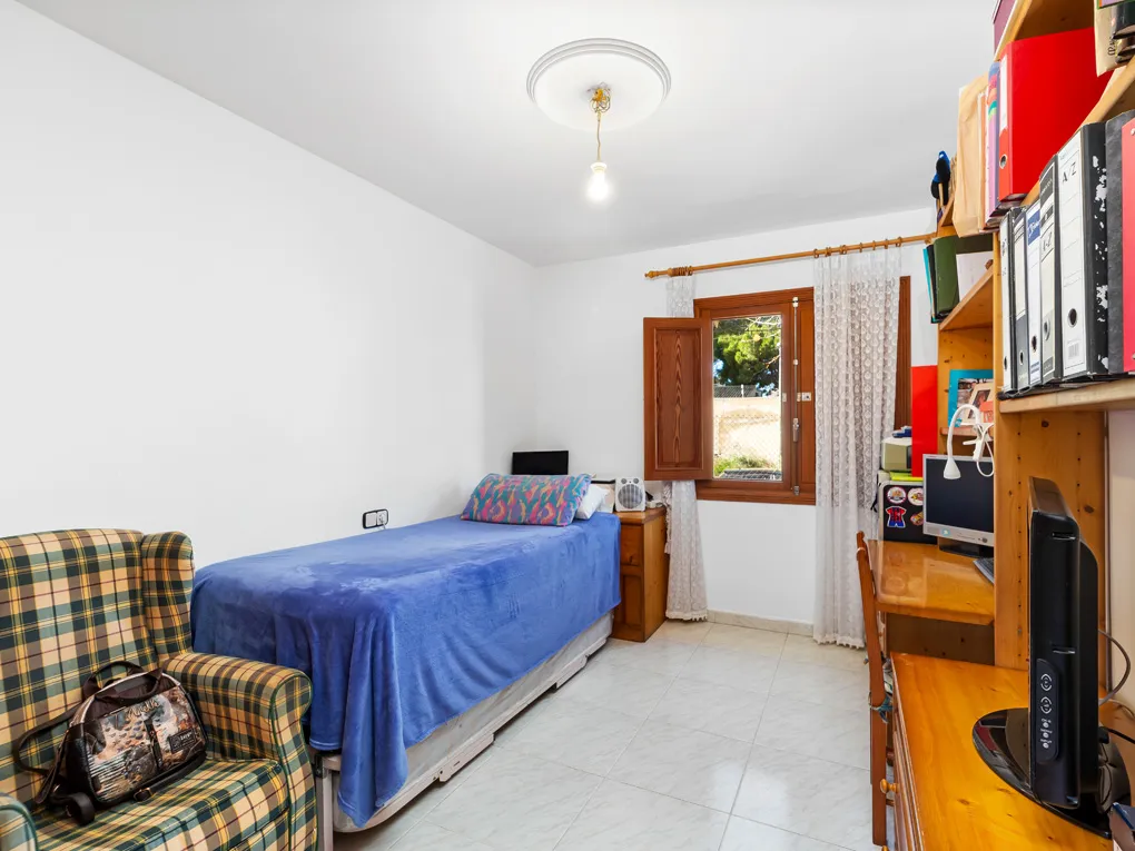 Chalet met veel potentieel-8