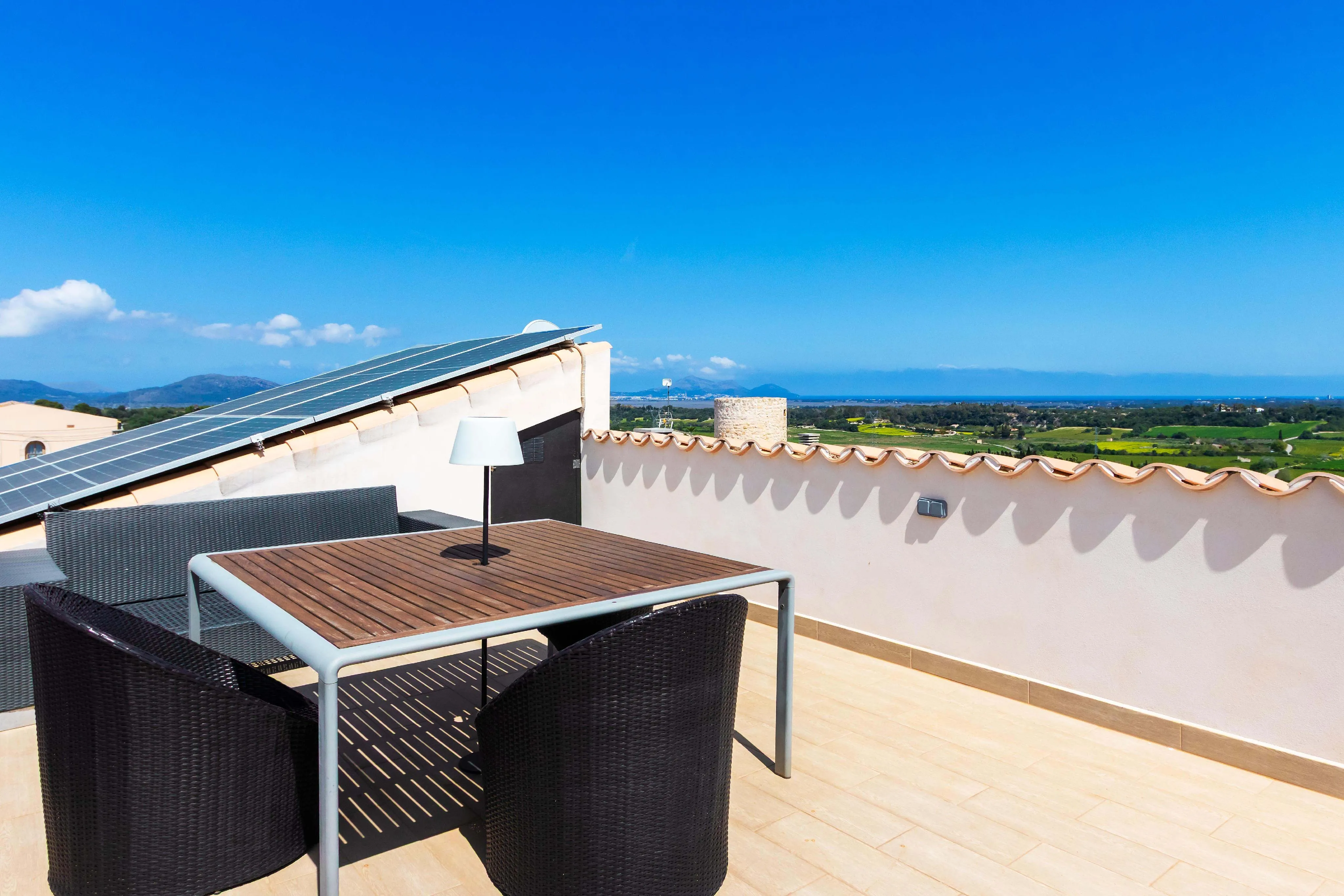 Moderne rækkehus med privatliv og fantastisk panoramaudsigt i Muro, Mallorca-2