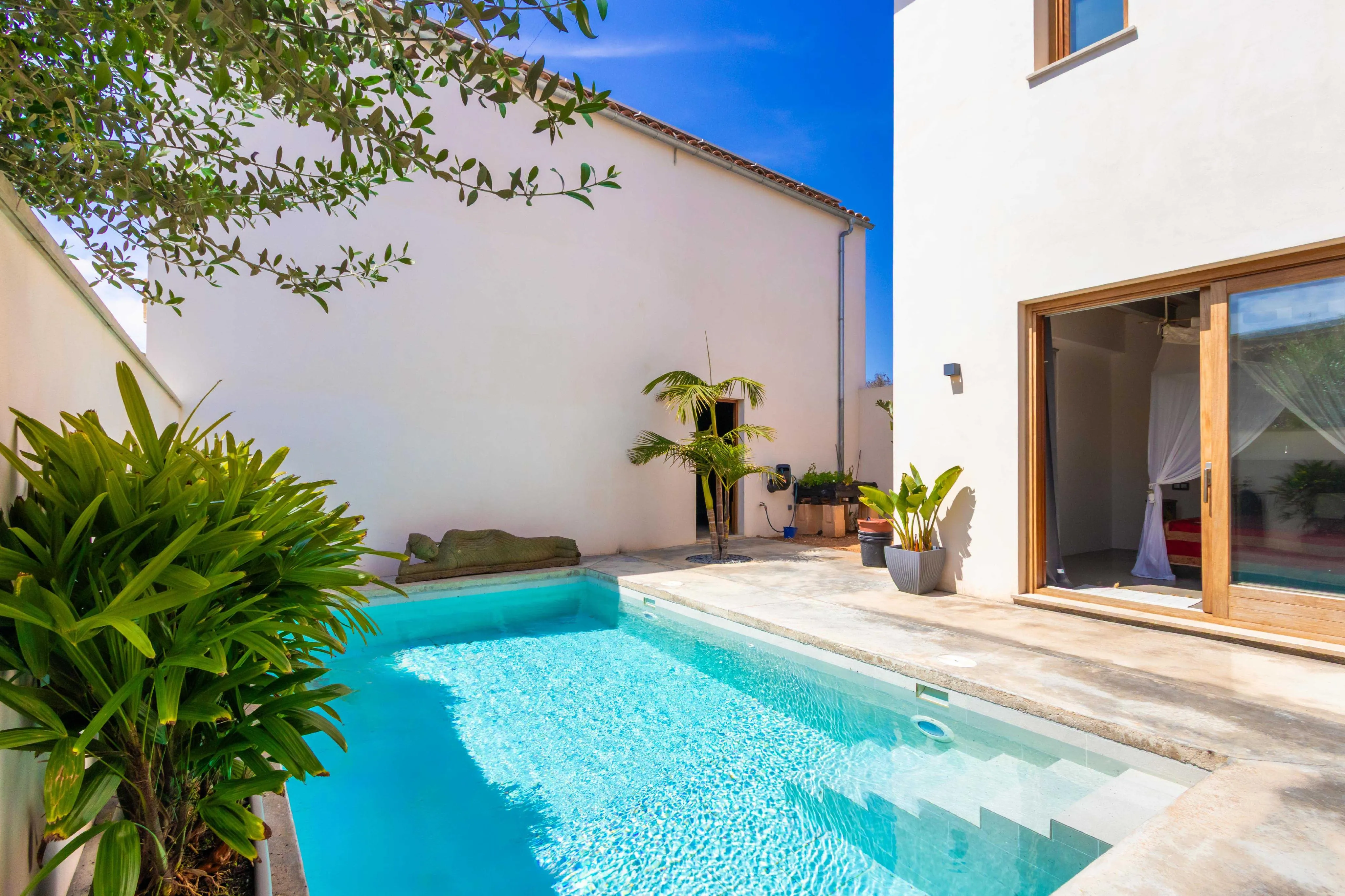 Modern herenhuis met privacy en fantastisch uitzicht in Muro, Mallorca-3