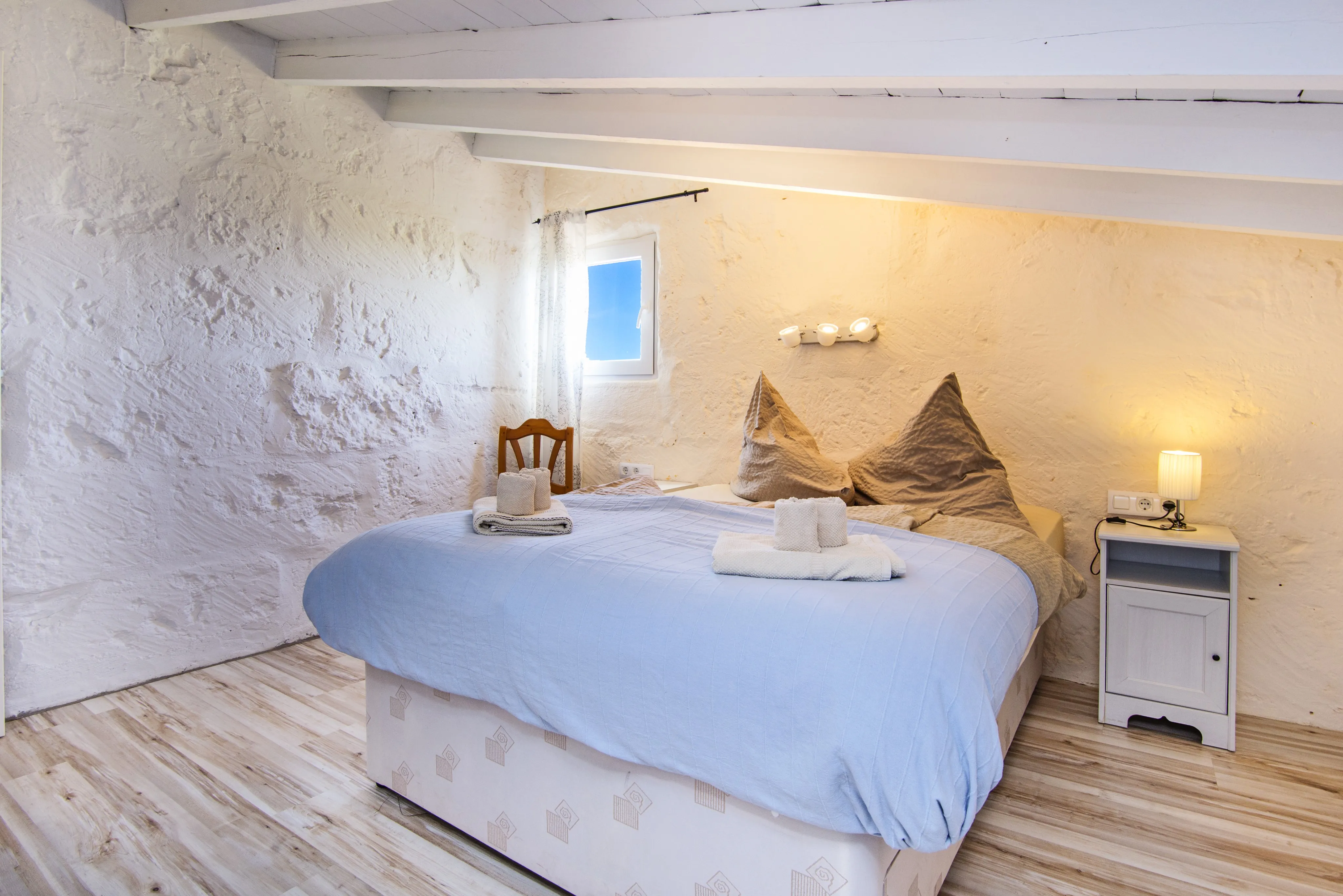 Amplia finca familiar al estilo Hacienda-12