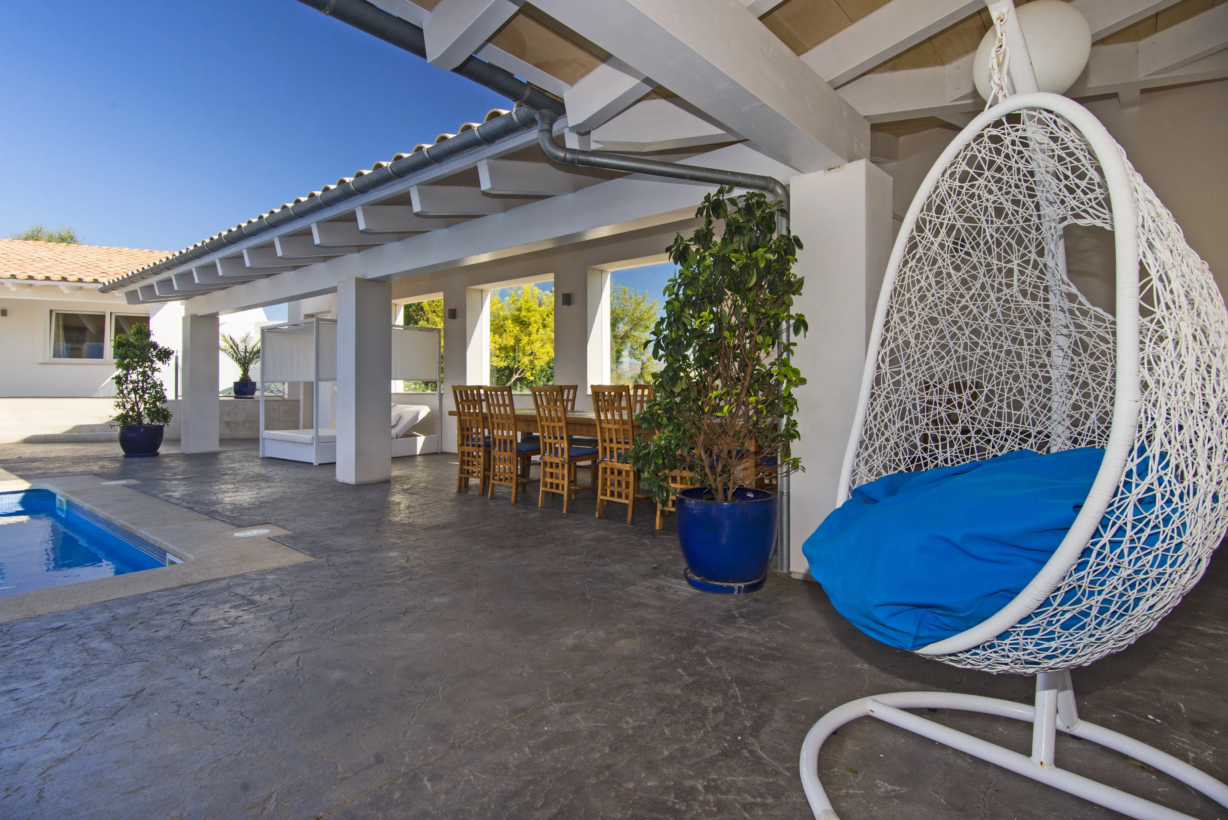 Amplia finca familiar al estilo Hacienda-15