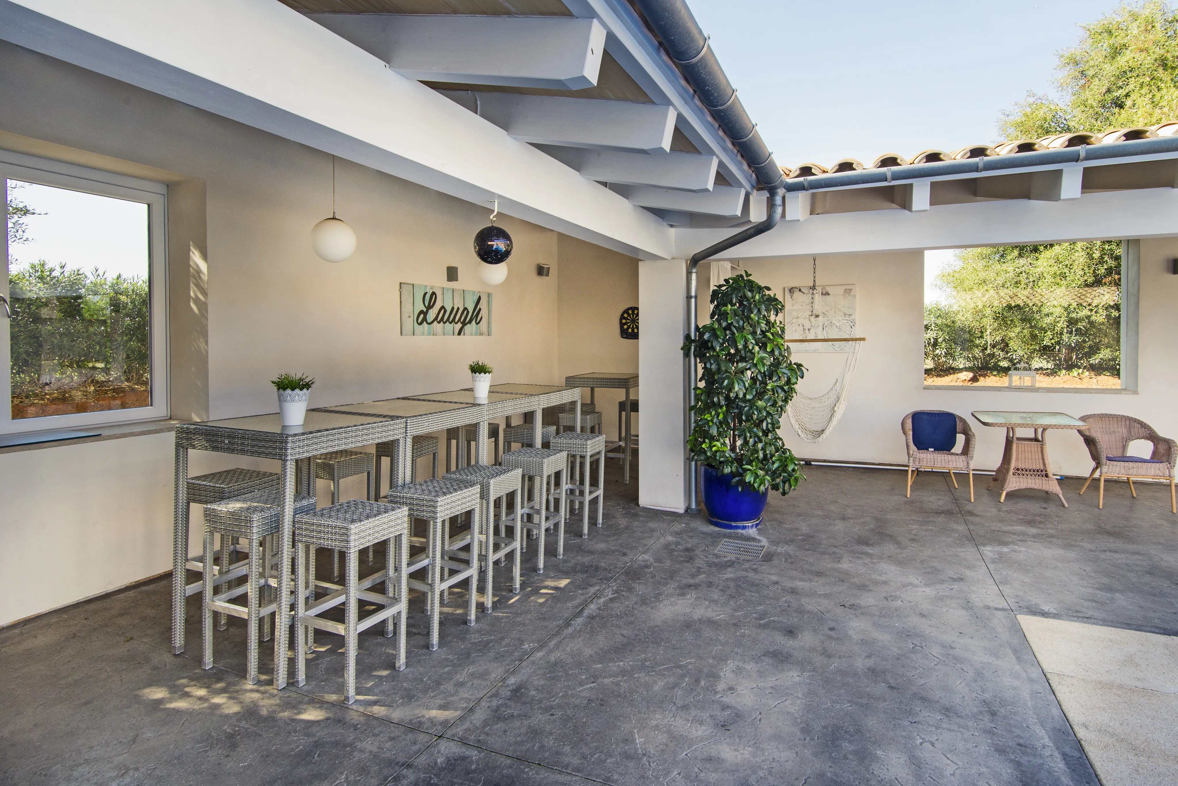 Amplia finca familiar al estilo Hacienda-14